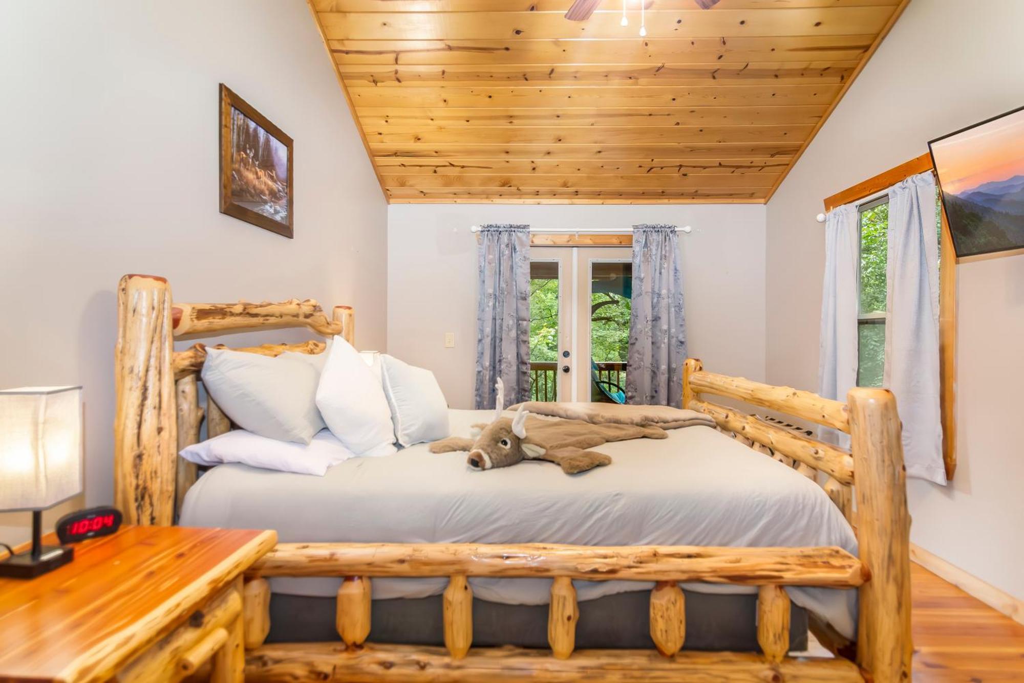 Amazing Creek View Cabin W/ Hot Tub, Firepit & Pool Table Ellijay Exteriér fotografie